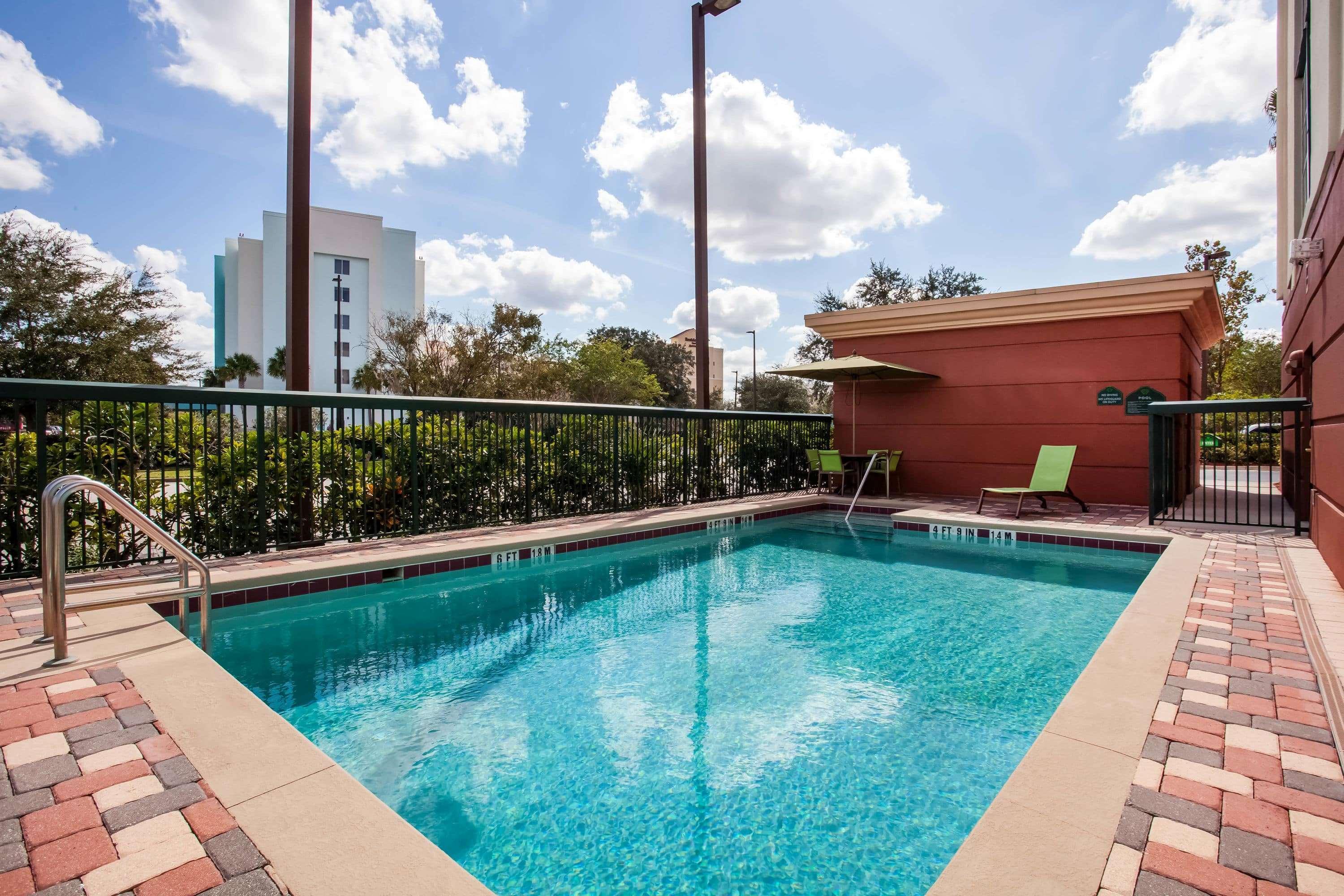 Wingate By Wyndham - Orlando International Airport- Free Hot Breakfast Hotel Exterior foto