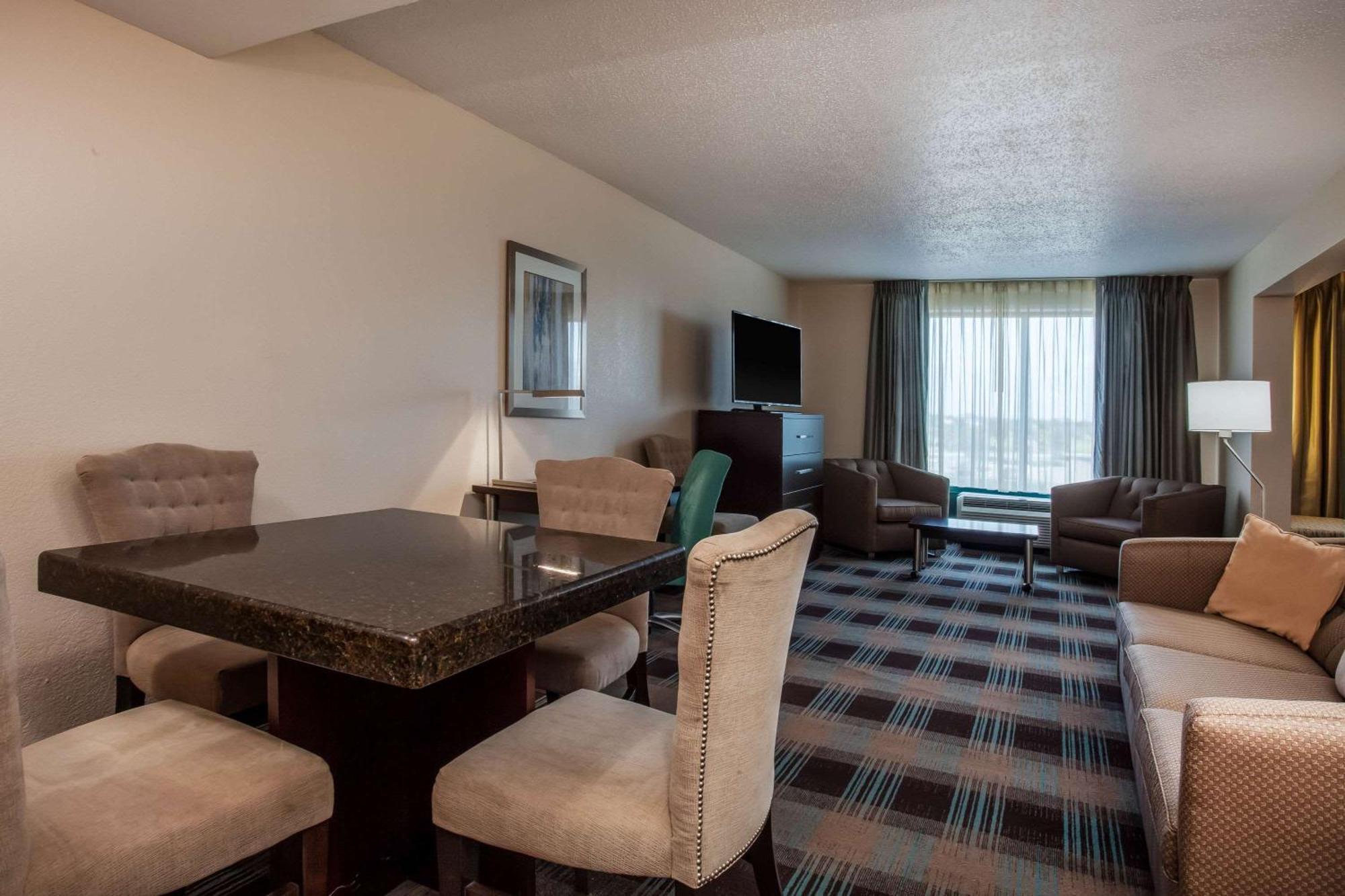 Wingate By Wyndham - Orlando International Airport- Free Hot Breakfast Hotel Exterior foto